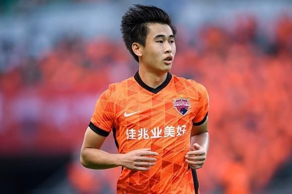 在切尔西当比分变为4-3时，我们本该结束比赛。